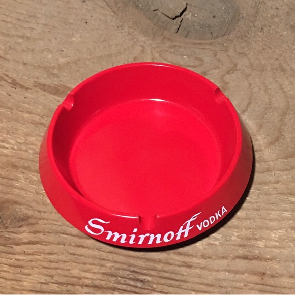 Vintage Smirnoff Ashtray - Picture 6 of 7